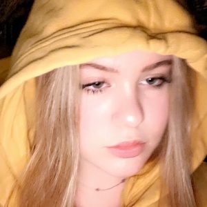 Meet your Posher, Ashlynn